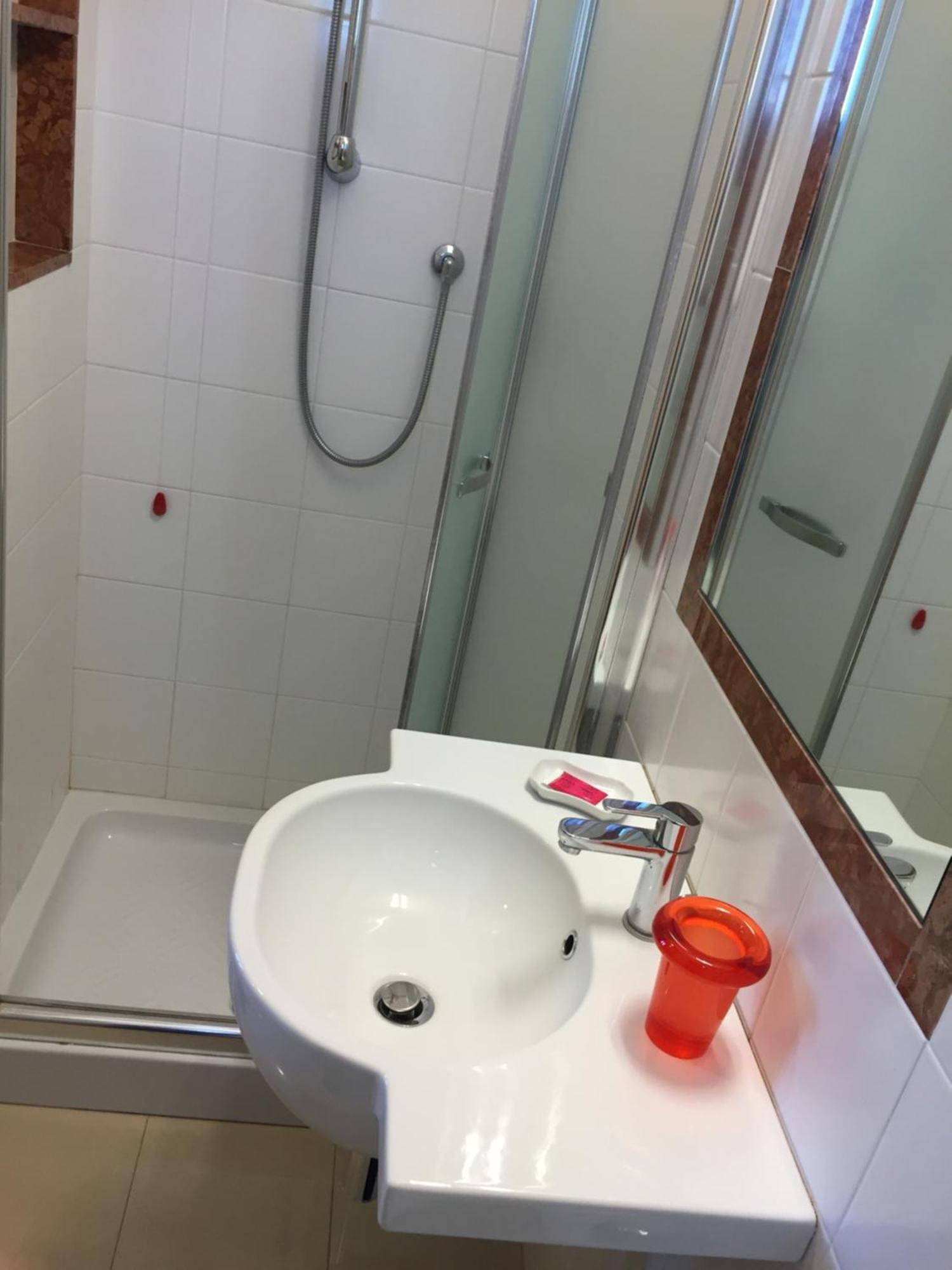 Hotel Fiorella Senigallia Pokoj fotografie