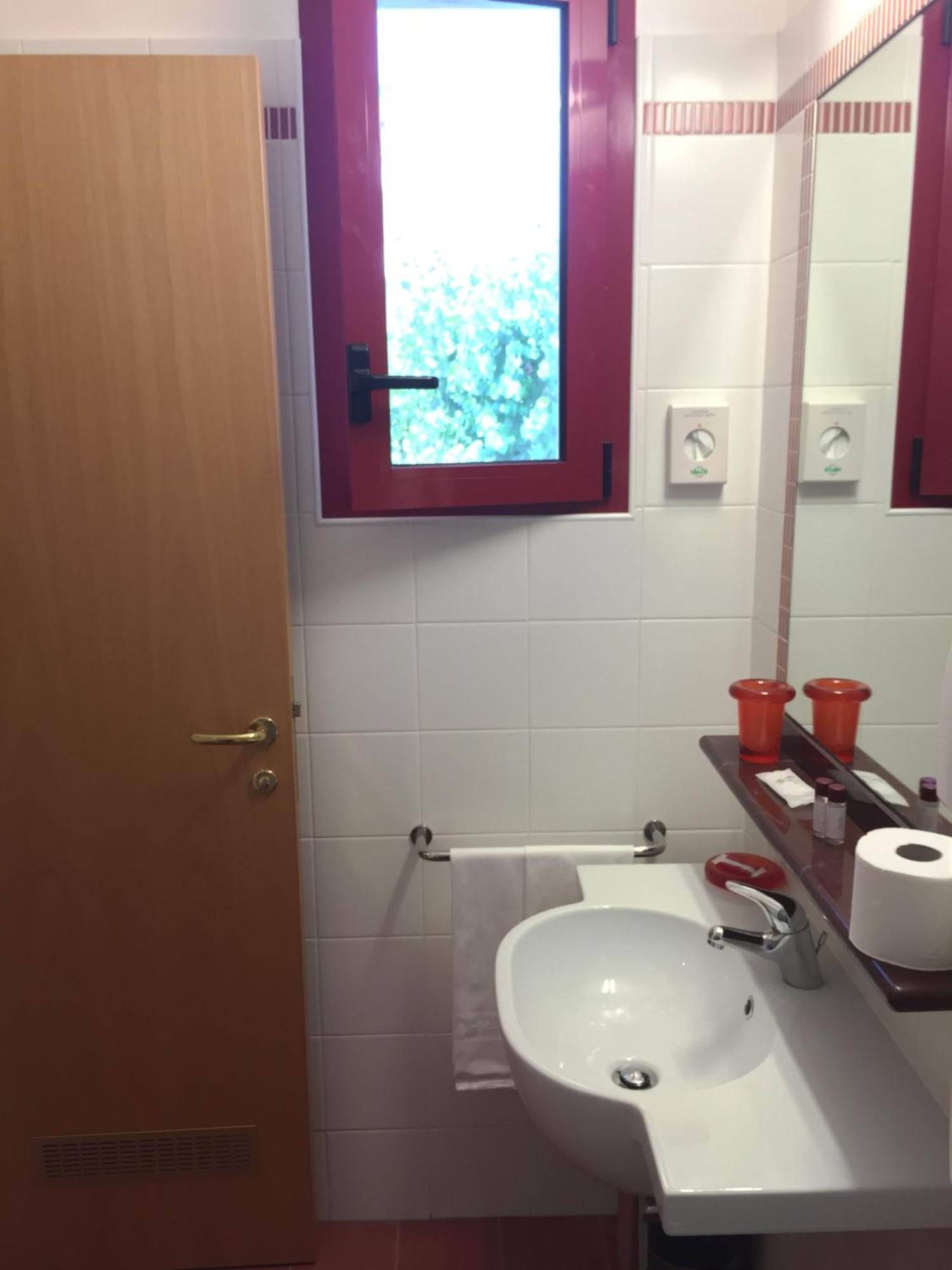 Hotel Fiorella Senigallia Pokoj fotografie