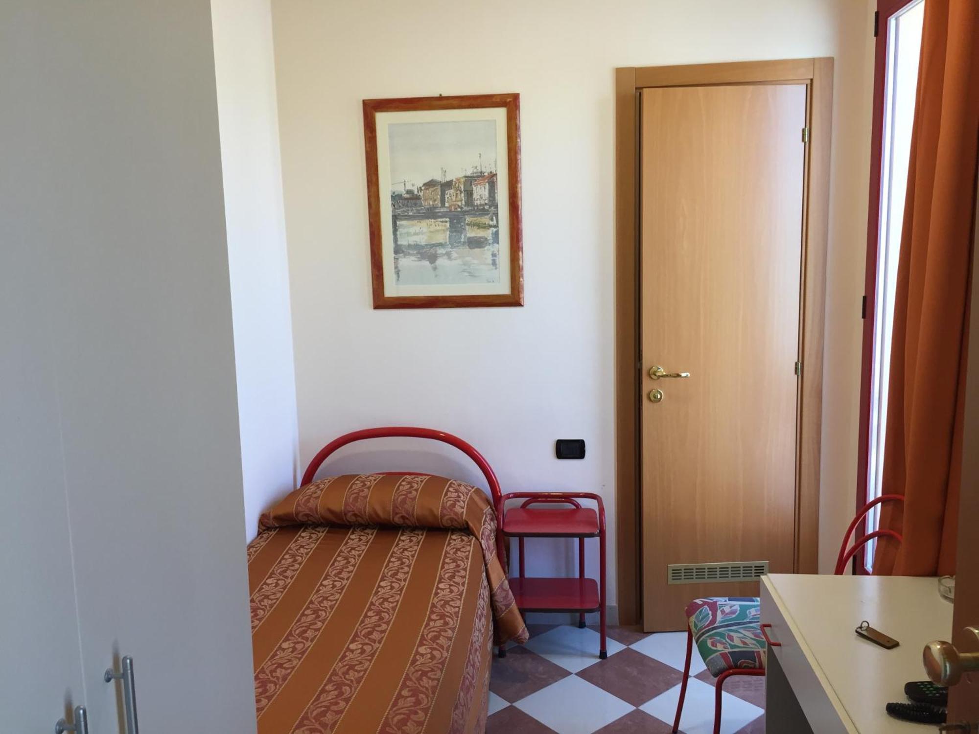 Hotel Fiorella Senigallia Pokoj fotografie