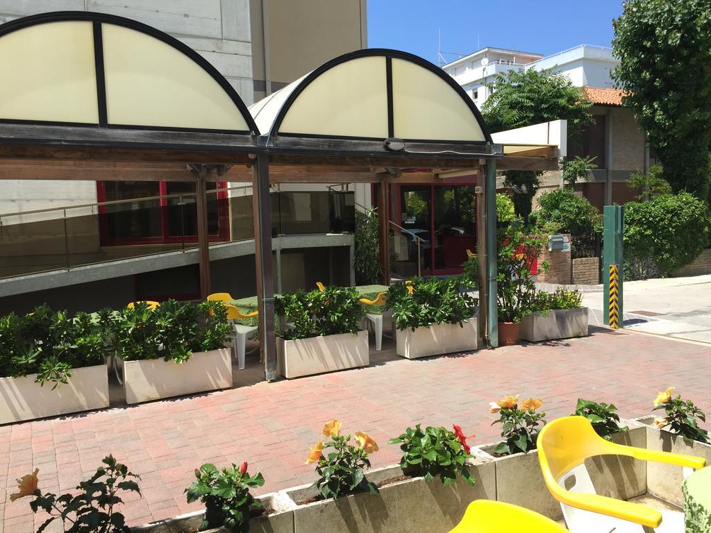 Hotel Fiorella Senigallia Exteriér fotografie