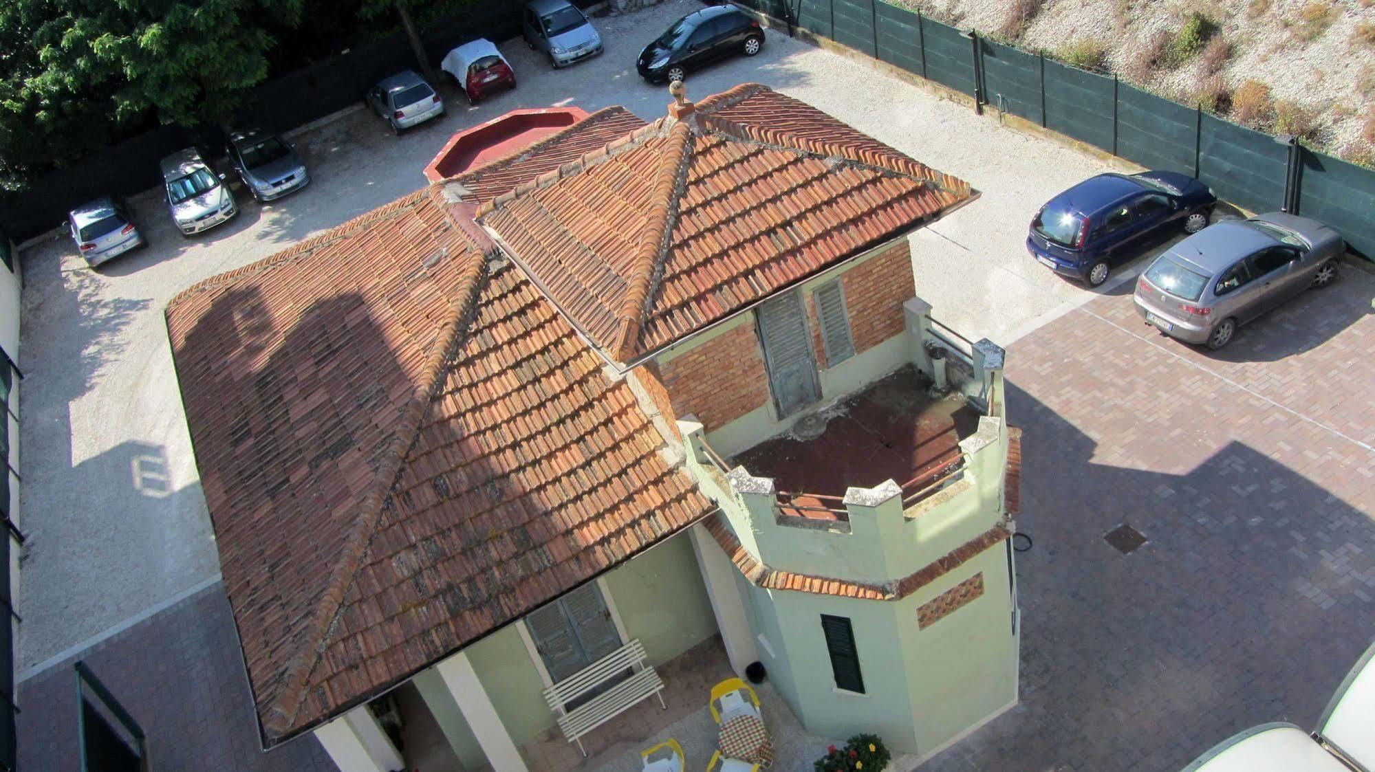 Hotel Fiorella Senigallia Exteriér fotografie