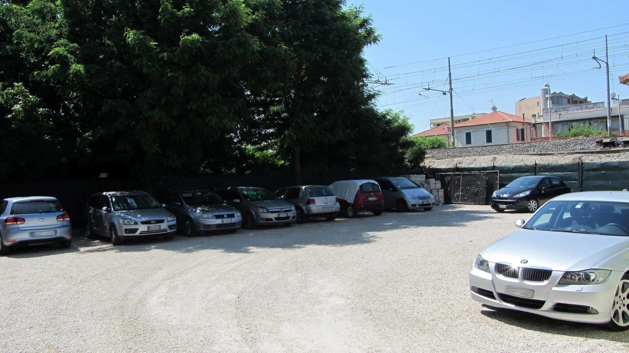 Hotel Fiorella Senigallia Exteriér fotografie